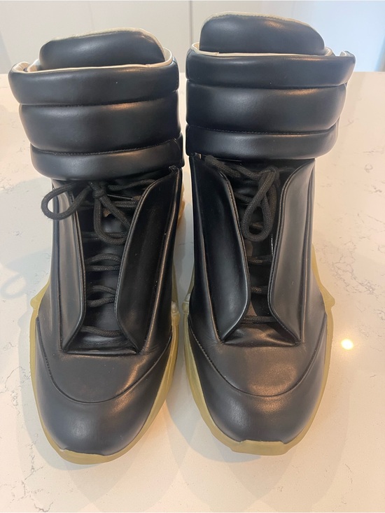 Maison Martin Margiela Other - Maison Margiela Future High